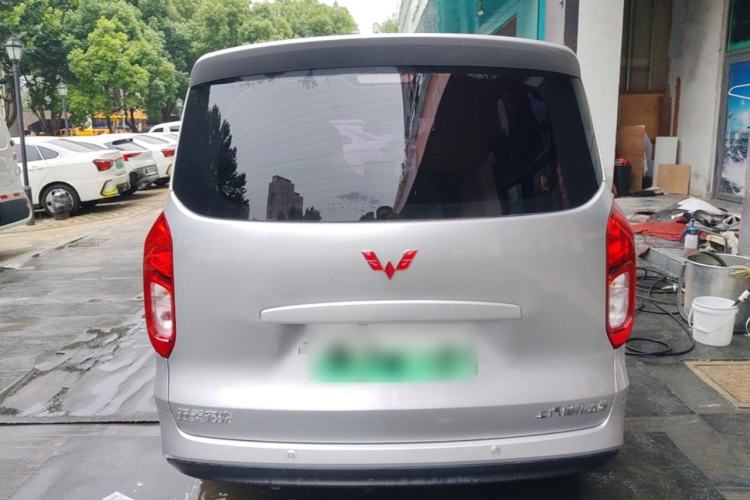 Used Wuling Hongguang New Energy 2025 Extended-Range Hybrid 50KM Comfort Version Rear