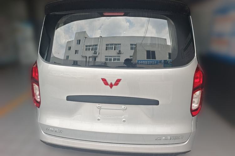Used Wuling Hongguang New Energy 2025 Extended-Range Hybrid 50 km Utility Version Rear