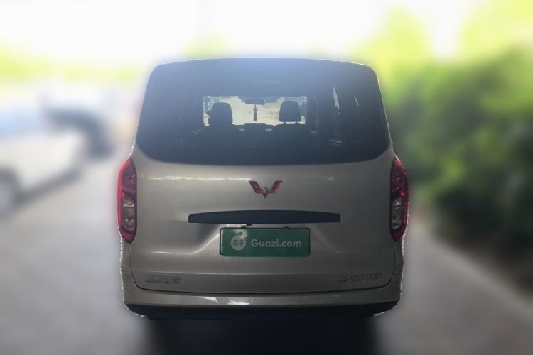 Used Wuling Hongguang New Energy 2025 Extended-Range Hybrid 50 km Standard Version Rear