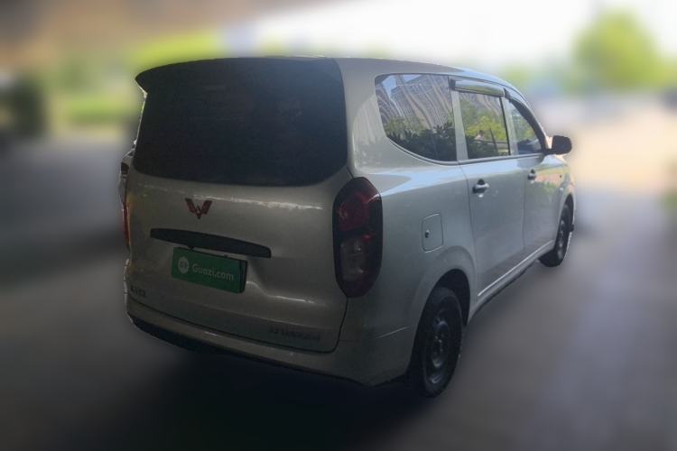 Used Wuling Hongguang New Energy 2025 Extended-Range Hybrid 50 km Standard Version Rear Right 45 Deg