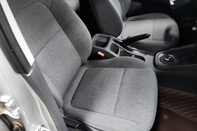 Used Wuling Hongguang New Energy 2025 Extended-Range Hybrid 50KM Comfort Version Right Front Seat