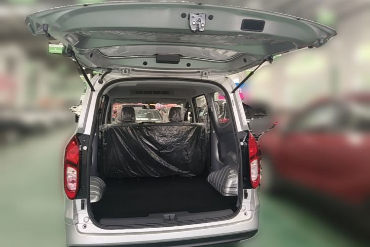 Used Wuling Hongguang New Energy 2025 Extended-Range Hybrid 50 km Standard Version Trunk