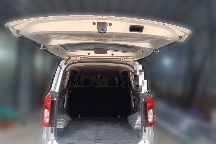 Used Wuling Hongguang New Energy 2025 Extended-Range Hybrid 50 km Utility Version Trunk