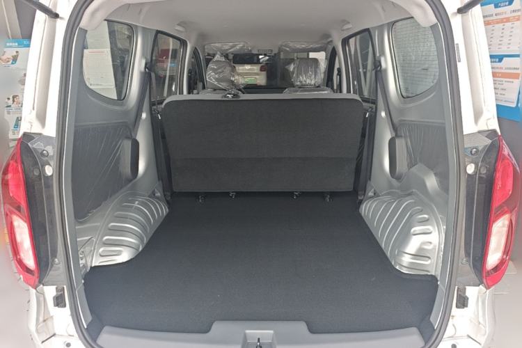 Used Wuling Hongguang New Energy 2025 Extended-Range Hybrid 50 km Utility Version Trunk