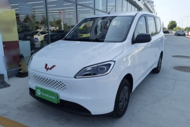 Used Wuling Hongguang New Energy 2025 Extended-Range Hybrid 50KM Comfort Version