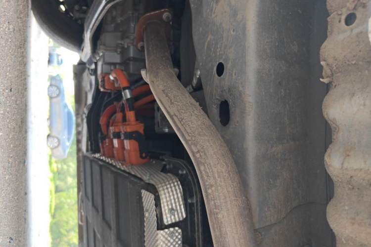 Used Wuling Hongguang New Energy 2025 Model Range-Extending Hybrid 150KM Standard Edition Chassis Front Left