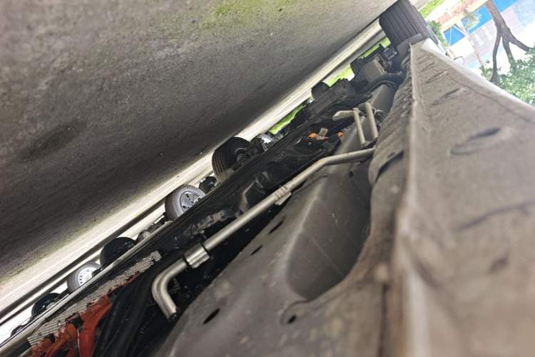 Used Wuling Hongguang New Energy 2025 Model Range-Extending Hybrid 150KM Comfort Edition Chassis Front Right
