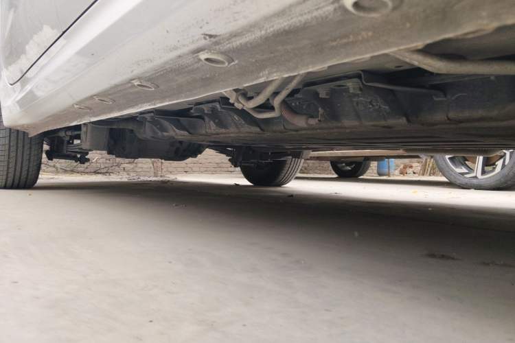 Used Wuling Hongguang New Energy 2025 Extended-Range Hybrid 50 km Standard Version Chassis Front Right