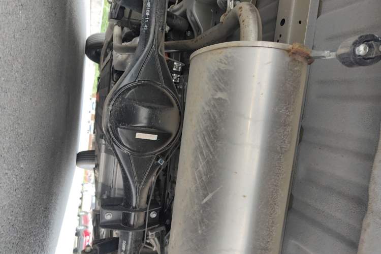 Used Wuling Hongguang New Energy 2025 Extended-Range Hybrid 50 km Standard Version Chassis Rear