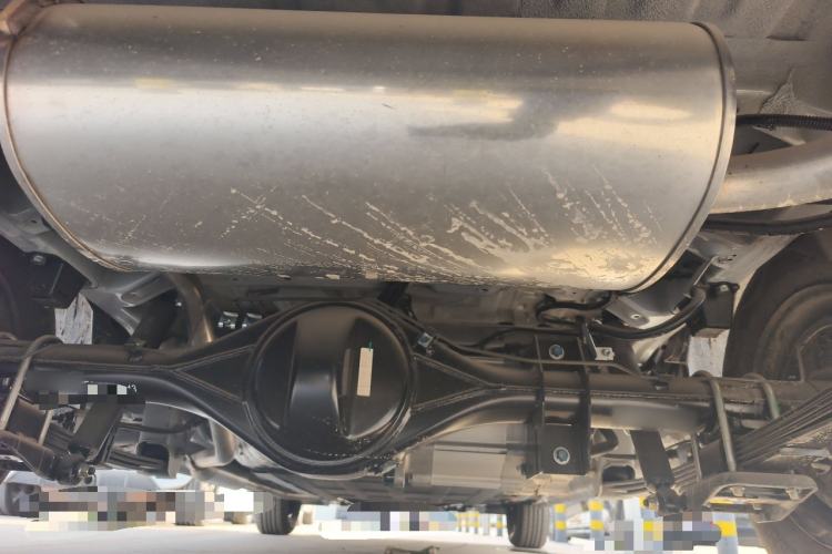 Used Wuling Hongguang New Energy 2025 Extended-Range Hybrid 50KM Comfort Version Chassis Rear