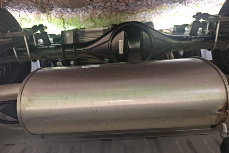 Used Wuling Hongguang New Energy 2025 Model Range-Extending Hybrid 150KM Comfort Edition Chassis Rear