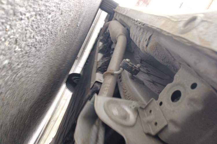 Used Wuling Hongguang New Energy 2025 Extended-Range Hybrid 50 km Utility Version Chassis Rear Left