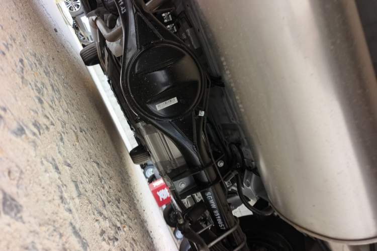 Used Wuling Hongguang New Energy 2025 Extended-Range Hybrid 50 km Utility Version Chassis Rear