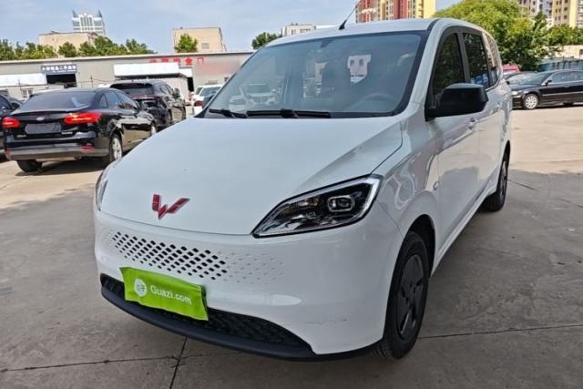 Used Wuling Hongguang New Energy 2025 Extended-Range Hybrid 50KM Comfort Version