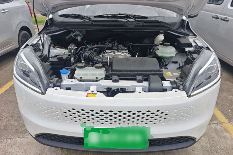 Used Wuling Hongguang New Energy 2025 Model Range-Extending Hybrid 150KM Comfort Edition Engine Bay