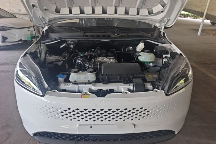 Used Wuling Hongguang New Energy 2025 Model Range-Extending Hybrid 150KM Comfort Edition Engine Bay