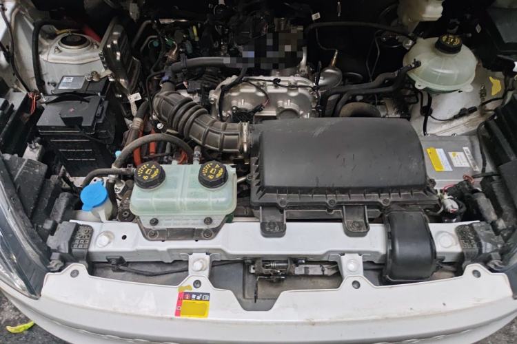 Used Wuling Hongguang New Energy 2025 Extended-Range Hybrid 50 km Standard Version Engine Bay