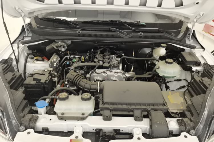 Used Wuling Hongguang New Energy 2025 Model Range-Extending Hybrid 150KM Standard Edition Engine Bay