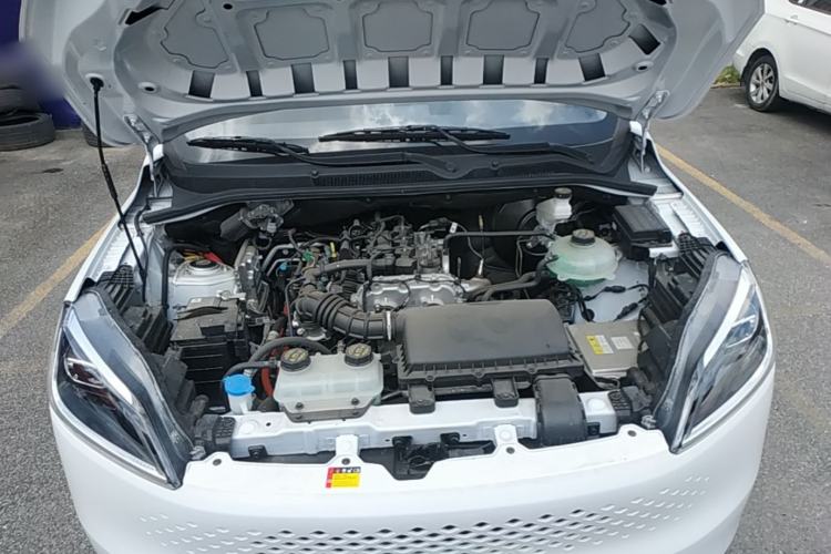 Used Wuling Hongguang New Energy 2025 Model Range-Extending Hybrid 150KM Comfort Edition Engine Bay