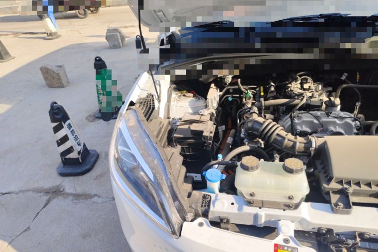 Used Wuling Hongguang New Energy 2025 Extended-Range Hybrid 50 km Standard Version Engine Bay Right