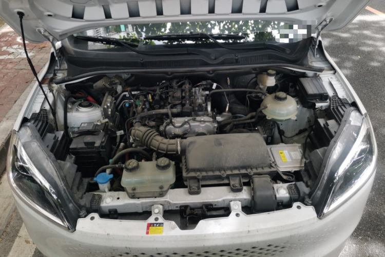 Used Wuling Hongguang New Energy 2025 Extended-Range Hybrid 50 km Standard Version Engine Bay