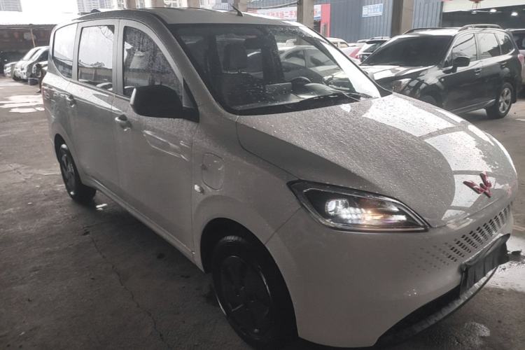 Used Wuling Hongguang New Energy 2025 Extended-Range Hybrid 50KM Comfort Version Exterior 1