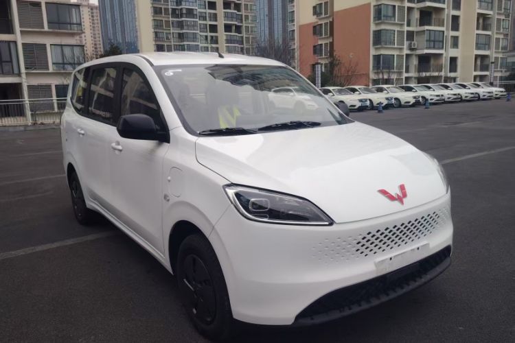 Used Wuling Hongguang New Energy 2025 Extended-Range Hybrid 50KM Comfort Version Exterior 1