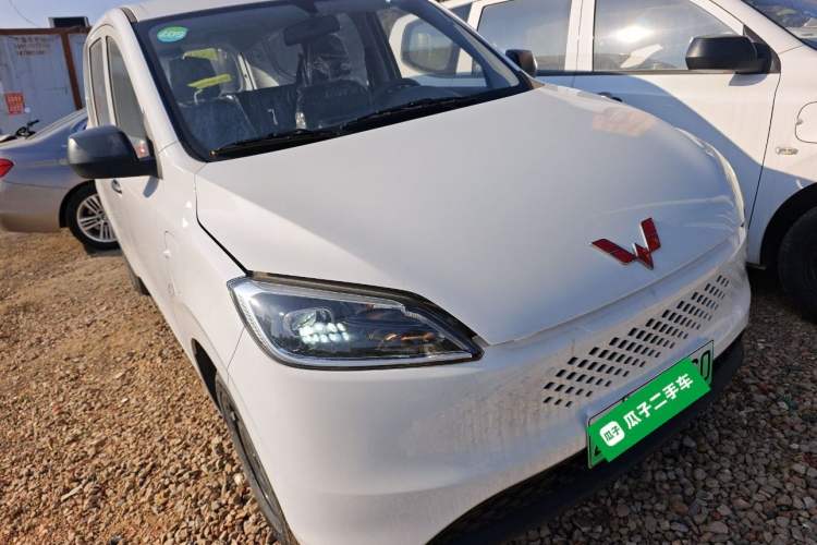 Used Wuling Hongguang New Energy 2025 Extended-Range Hybrid 50 km Standard Version Exterior 1