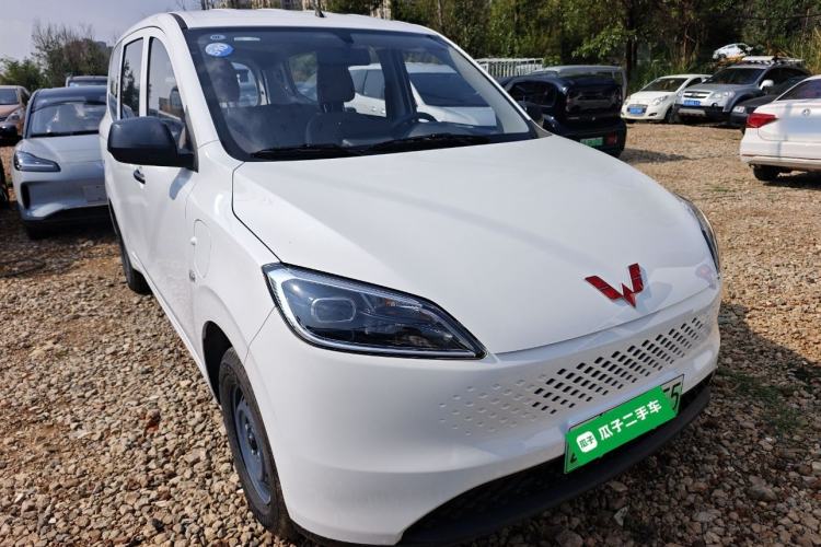 Used Wuling Hongguang New Energy 2025 Model Range-Extending Hybrid 150KM Standard Edition Exterior 1