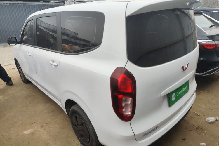 Used Wuling Hongguang New Energy 2025 Extended-Range Hybrid 50KM Comfort Version Exterior 2