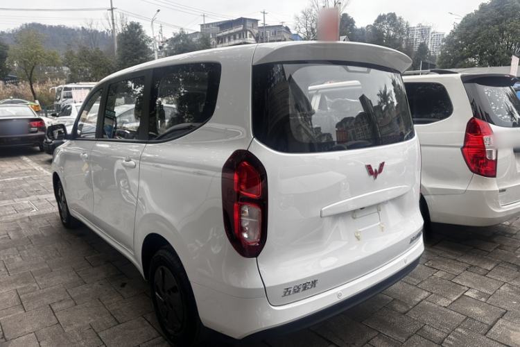 Used Wuling Hongguang New Energy 2025 Extended-Range Hybrid 50KM Comfort Version Exterior 3