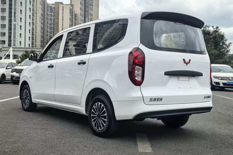 Used Wuling Hongguang New Energy 2025 Extended-Range Hybrid 50 km Utility Version Exterior 3
