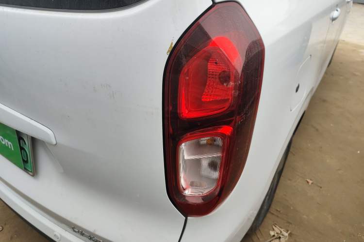 Used Wuling Hongguang New Energy 2025 Extended-Range Hybrid 50KM Comfort Version Exterior 3
