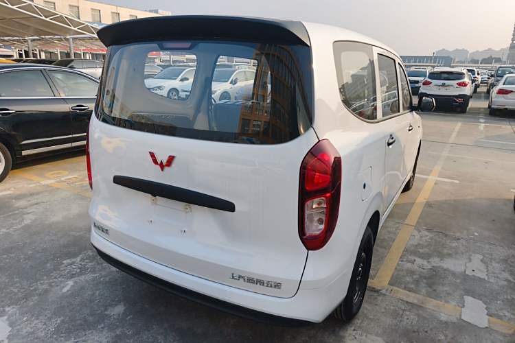 Used Wuling Hongguang New Energy 2025 Extended-Range Hybrid 50 km Standard Version Exterior 5
