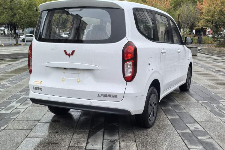 Used Wuling Hongguang New Energy 2025 Extended-Range Hybrid 50 km Utility Version Exterior 6