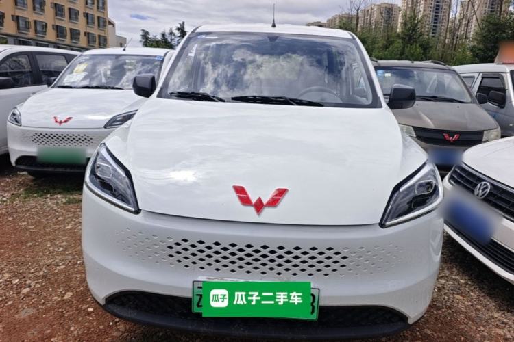 Used Wuling Hongguang New Energy 2025 Extended-Range Hybrid 50 km Standard Version Front