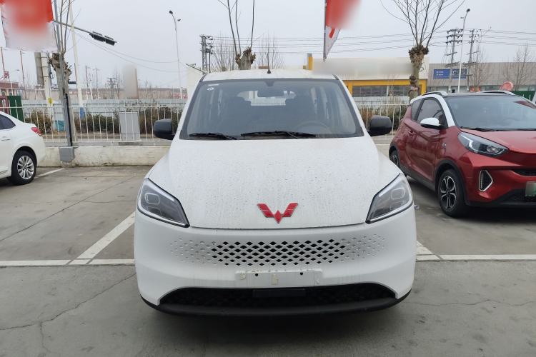 Used Wuling Hongguang New Energy 2025 Extended-Range Hybrid 50KM Comfort Version Front