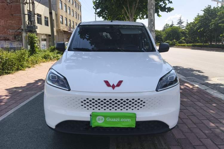 Used Wuling Hongguang New Energy 2025 Extended-Range Hybrid 50KM Comfort Version Front