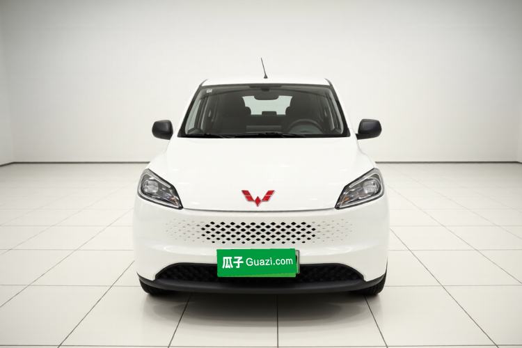 Used Wuling Hongguang New Energy 2025 Extended-Range Hybrid 50KM Comfort Version Front