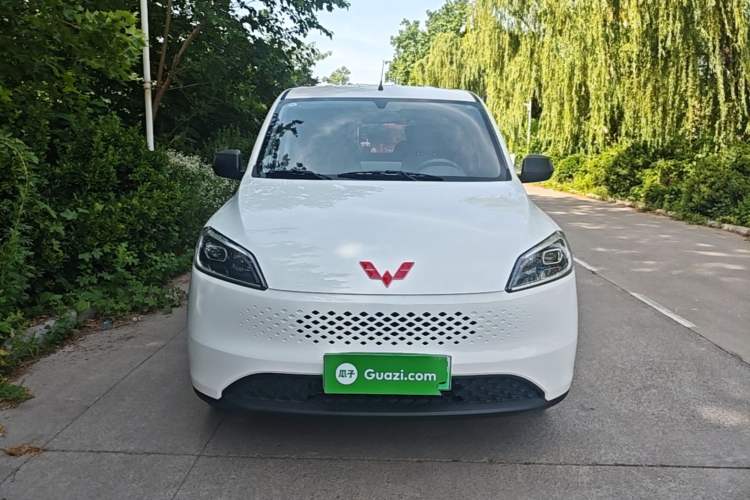 Used Wuling Hongguang New Energy 2025 Model Range-Extending Hybrid 150KM Comfort Edition Front
