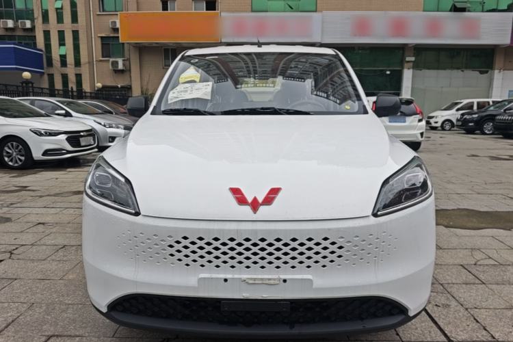Used Wuling Hongguang New Energy 2025 Extended-Range Hybrid 50KM Comfort Version Front