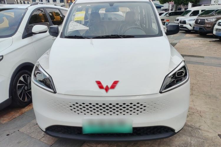 Used Wuling Hongguang New Energy 2025 Extended-Range Hybrid 50 km Utility Version Front