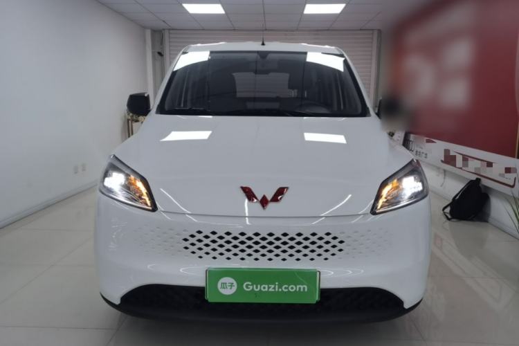 Used Wuling Hongguang New Energy 2025 Model Range-Extending Hybrid 150KM Standard Edition Front
