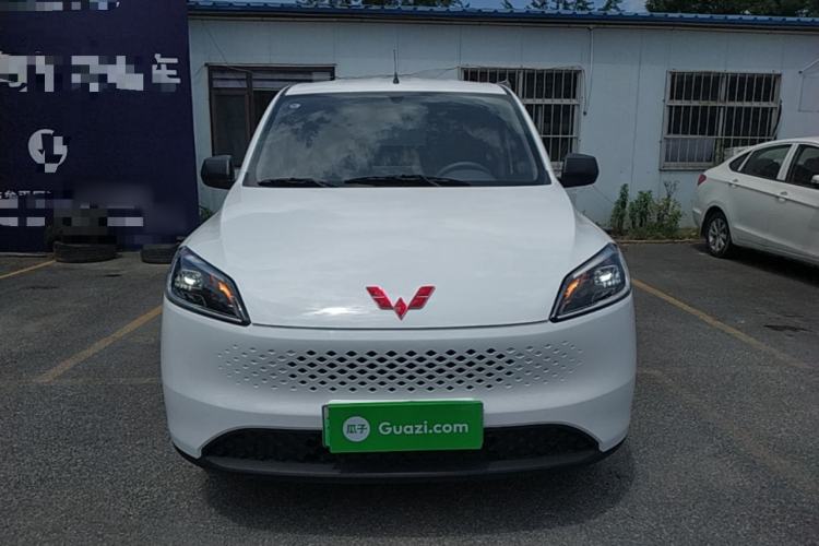Used Wuling Hongguang New Energy 2025 Model Range-Extending Hybrid 150KM Comfort Edition Front