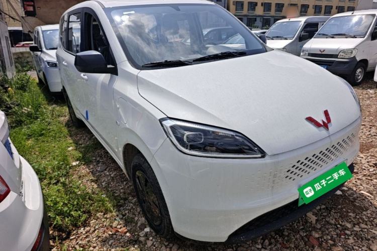 Used Wuling Hongguang New Energy 2025 Extended-Range Hybrid 50KM Comfort Version Front Right 45 Deg