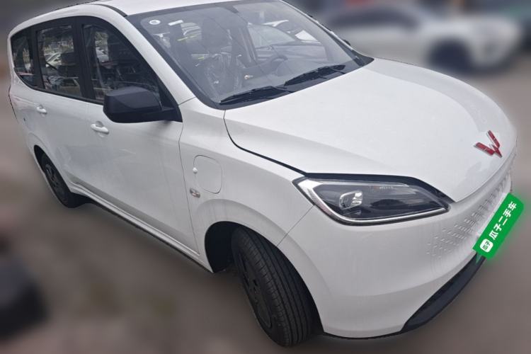 Used Wuling Hongguang New Energy 2025 Model Range-Extending Hybrid 150KM Comfort Edition Front Right 45 Deg
