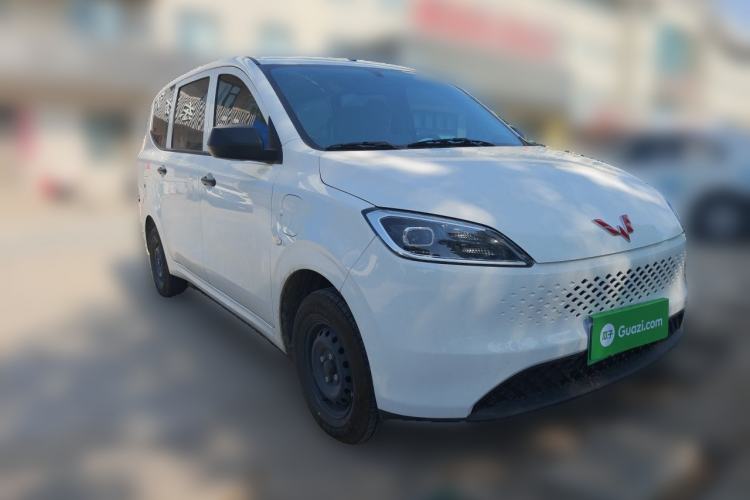 Used Wuling Hongguang New Energy 2025 Model Range-Extending Hybrid 150KM Standard Edition Front Right 45 Deg