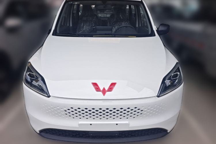 Used Wuling Hongguang New Energy 2025 Model Range-Extending Hybrid 150KM Comfort Edition Front