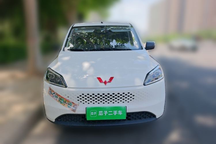 Used Wuling Hongguang New Energy 2025 Extended-Range Hybrid 50 km Standard Version Front