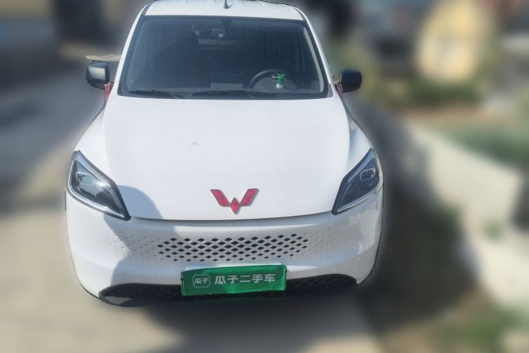 Used Wuling Hongguang New Energy 2025 Extended-Range Hybrid 50 km Standard Version Front